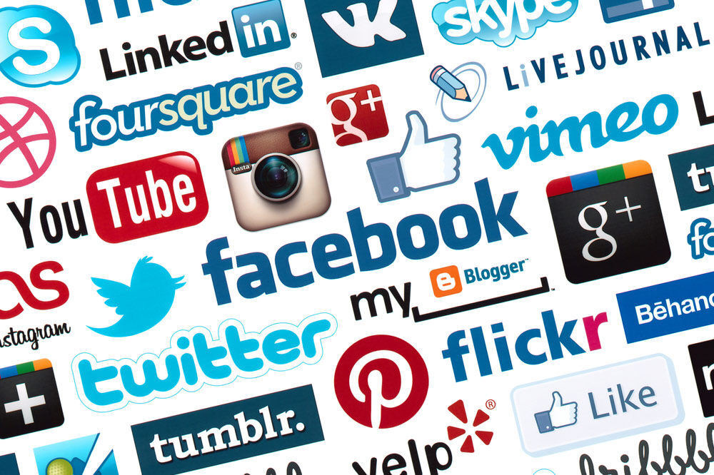 How to use social media as a customer service platform