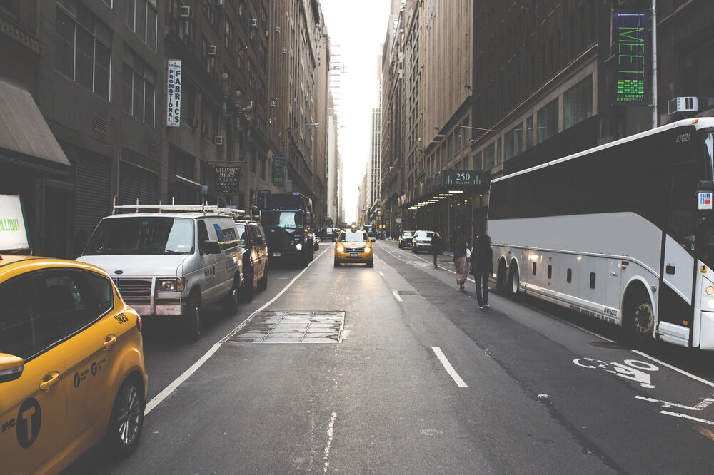 5 ways to cut down business expenses in the bus and coach industry