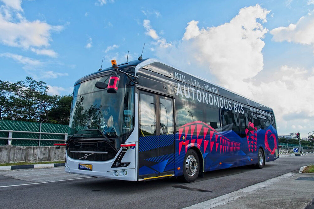 Volvo AB7900 electric autonomous bus